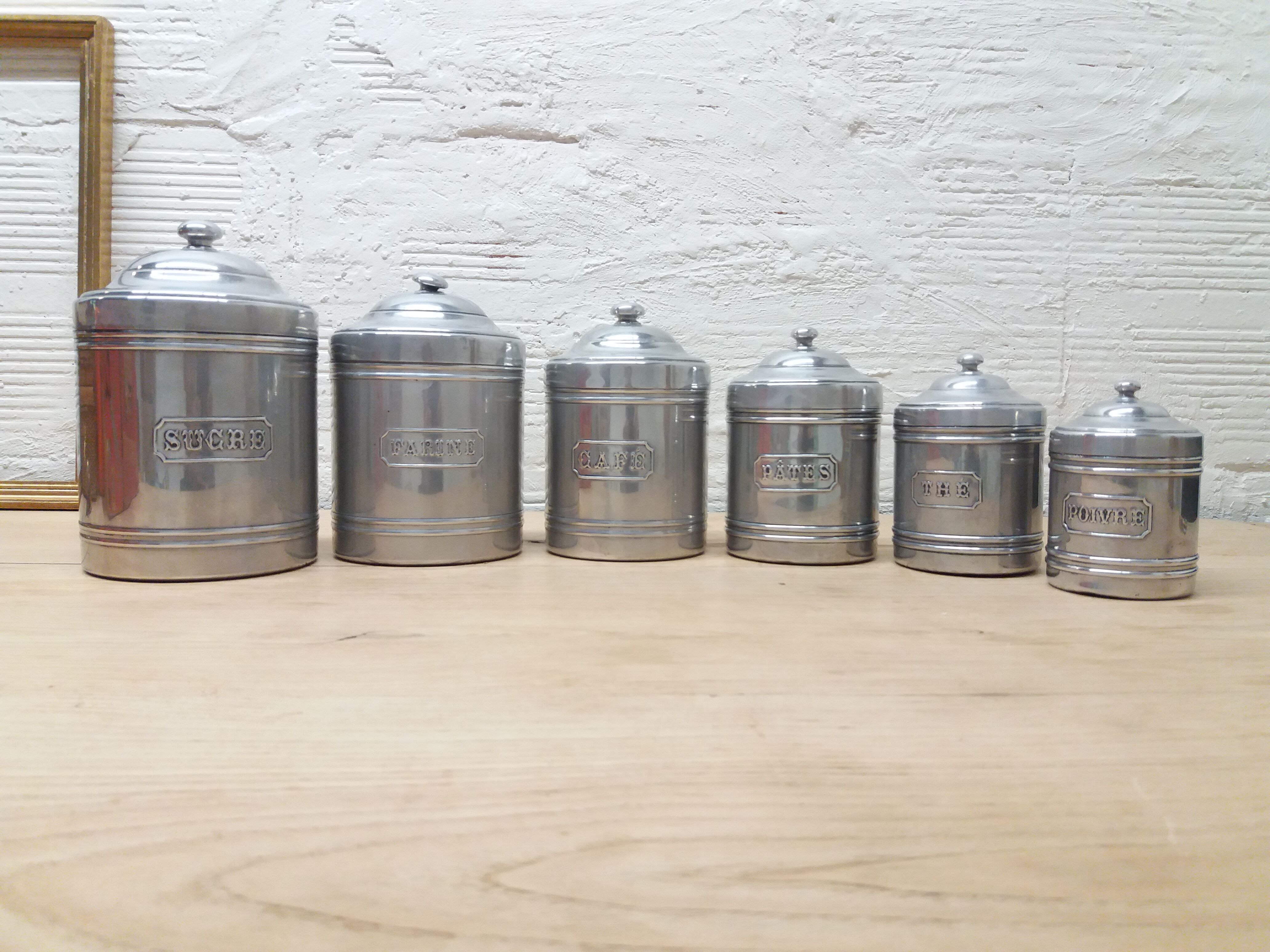 Series 6 aluminium spice jars