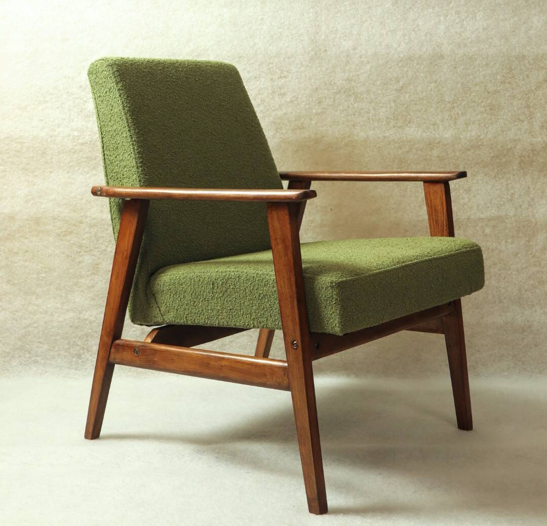 Fauteuil scandinave boucle eucalyptus vert oryginal model 1970 rénové chaise de salon moderne design milieu du siècle