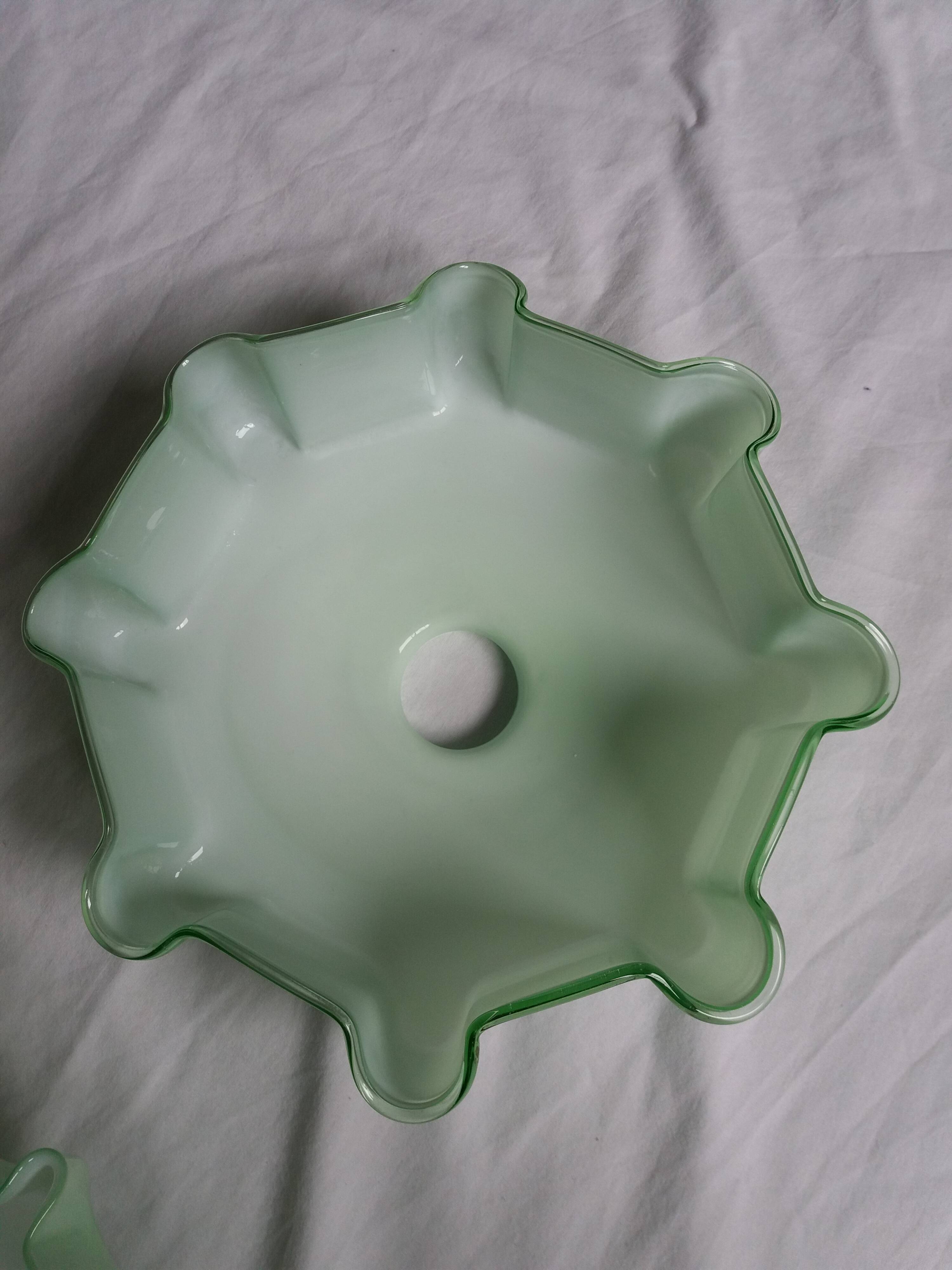 Suspensions abat jour opaline vert pastel
