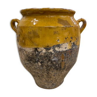 Old candied varnish pot