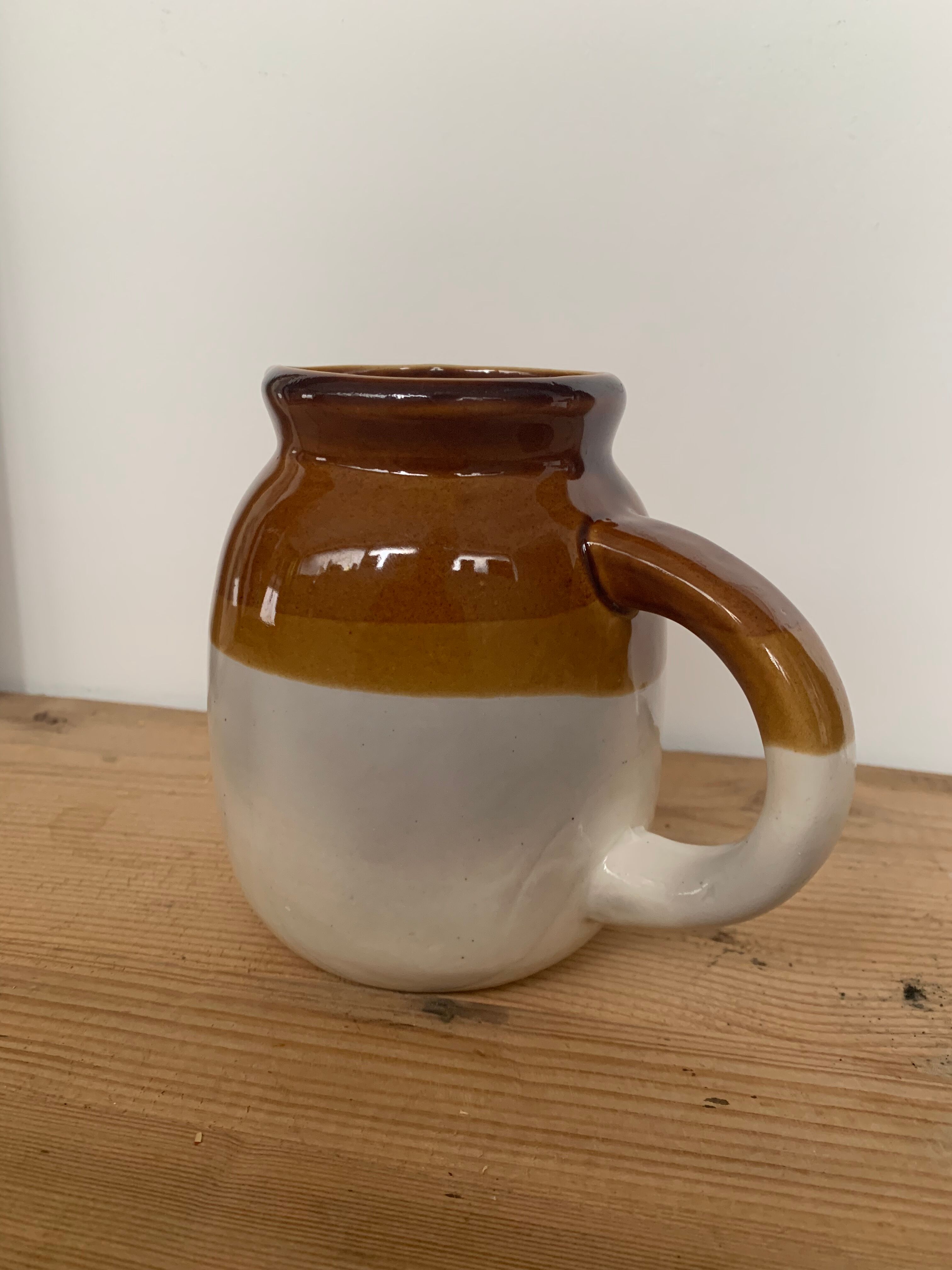 Sandstone pitcher