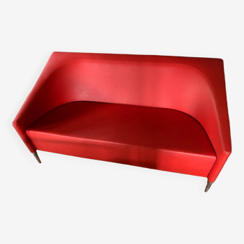 Iconic bench seat by Michel van der Kley