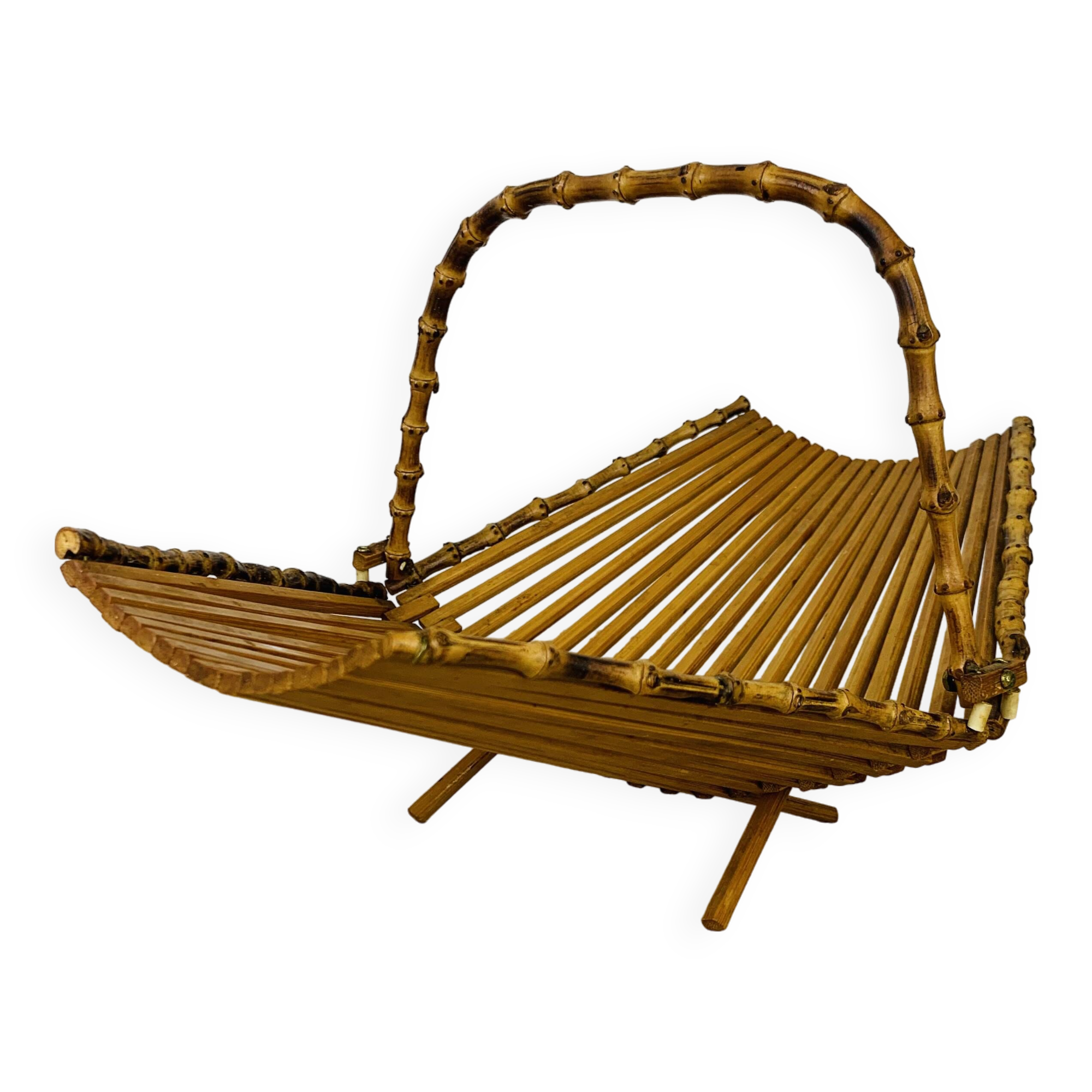 Vintage rattan fruit basket, folding