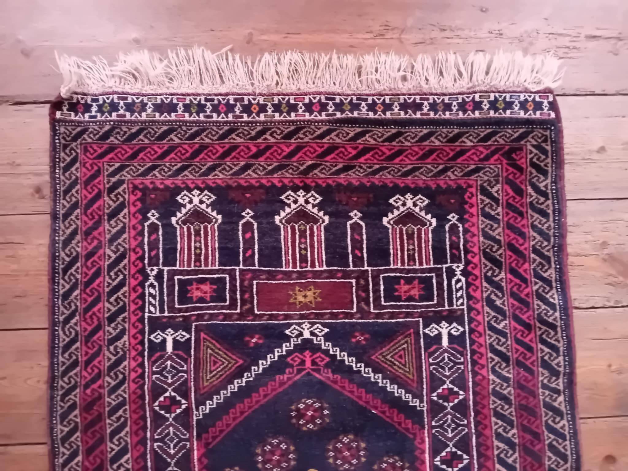 Tapis Afghan Beloutch fait main 145x90cm