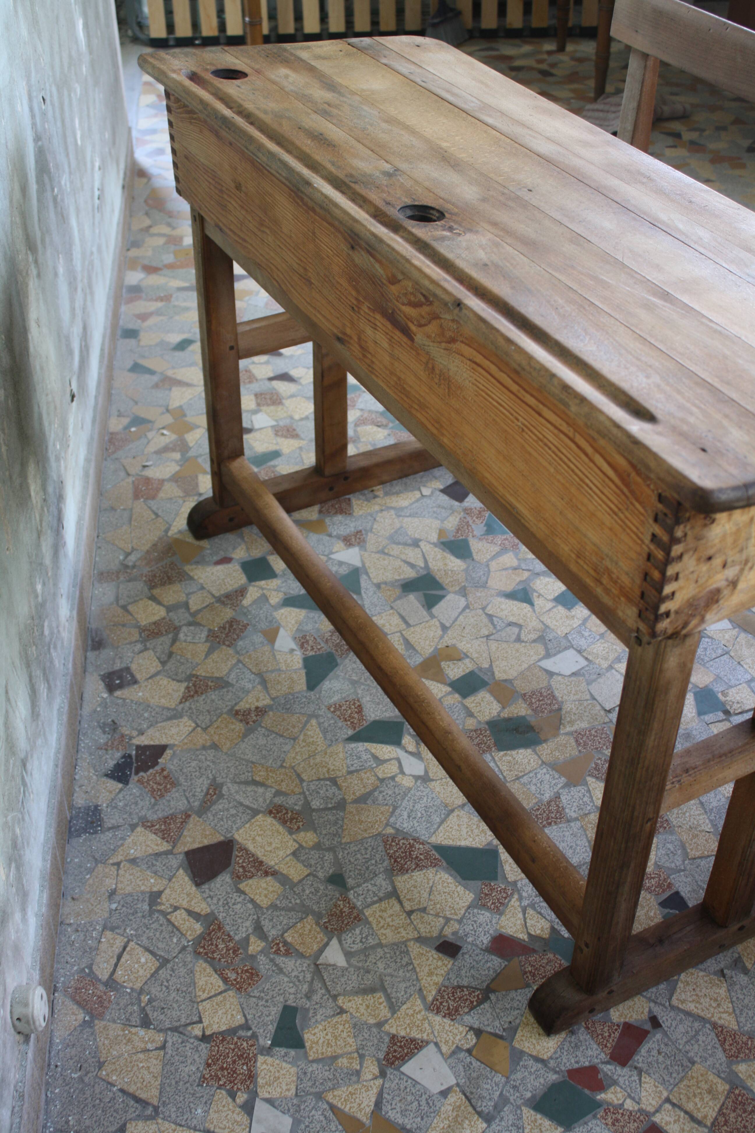 School desk wood 2 places