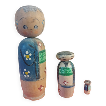 Kokeshi style of Russian dolls
