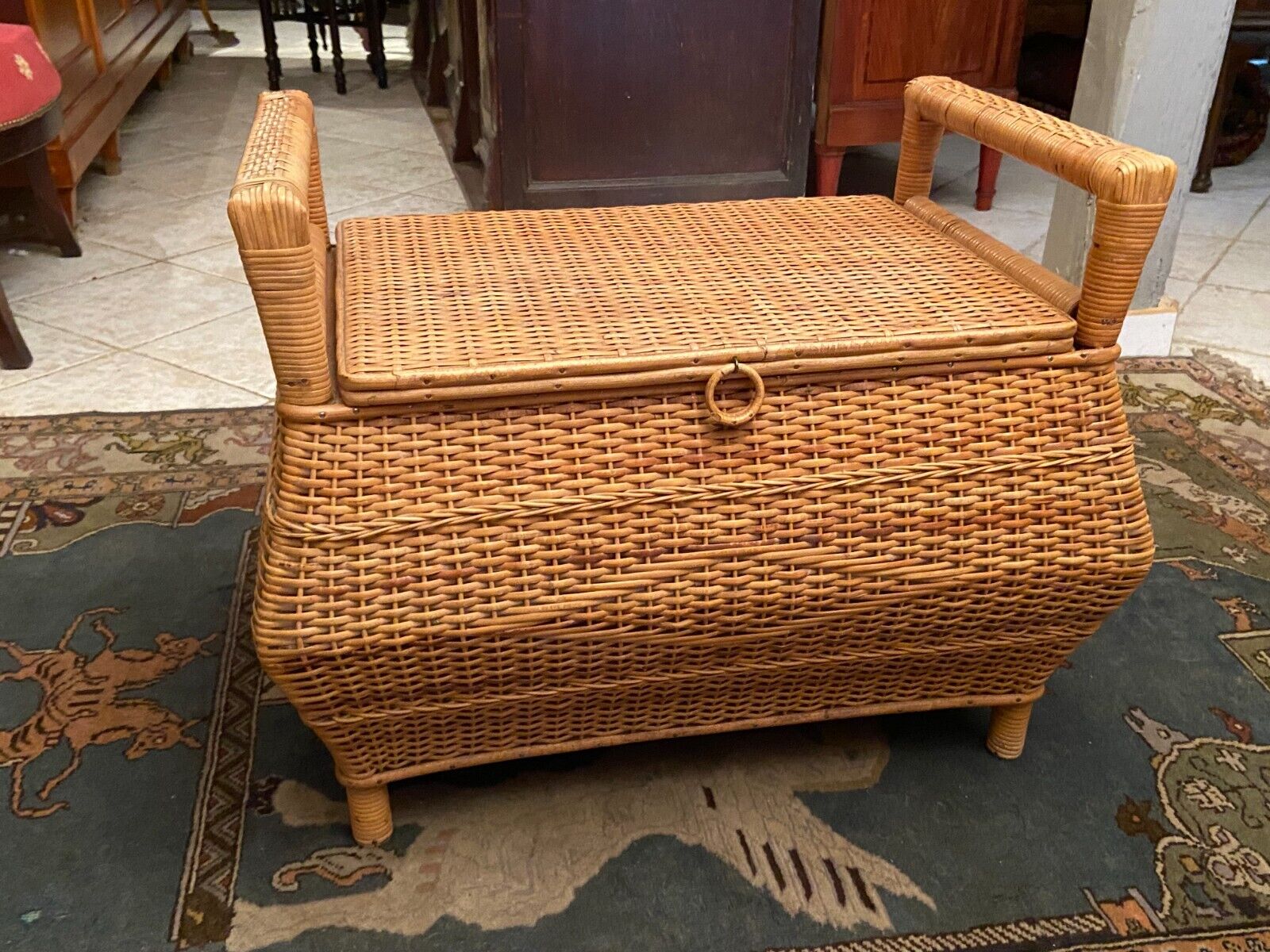 Rattan bench chest 1970-1980