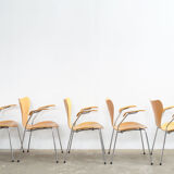 Arne Jacobsen chairs for Fritz Hansen