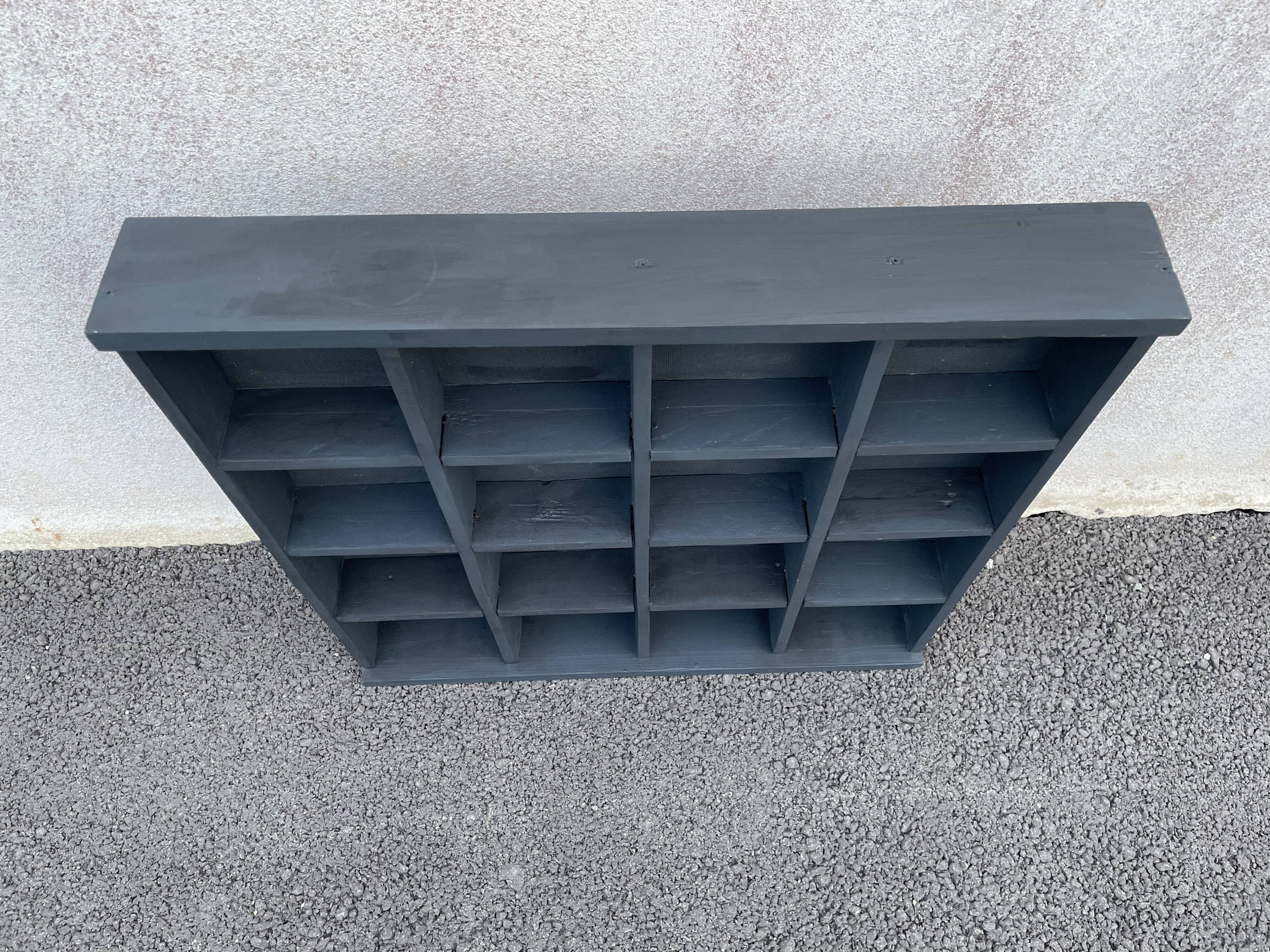 Locker shelf 16 compartments