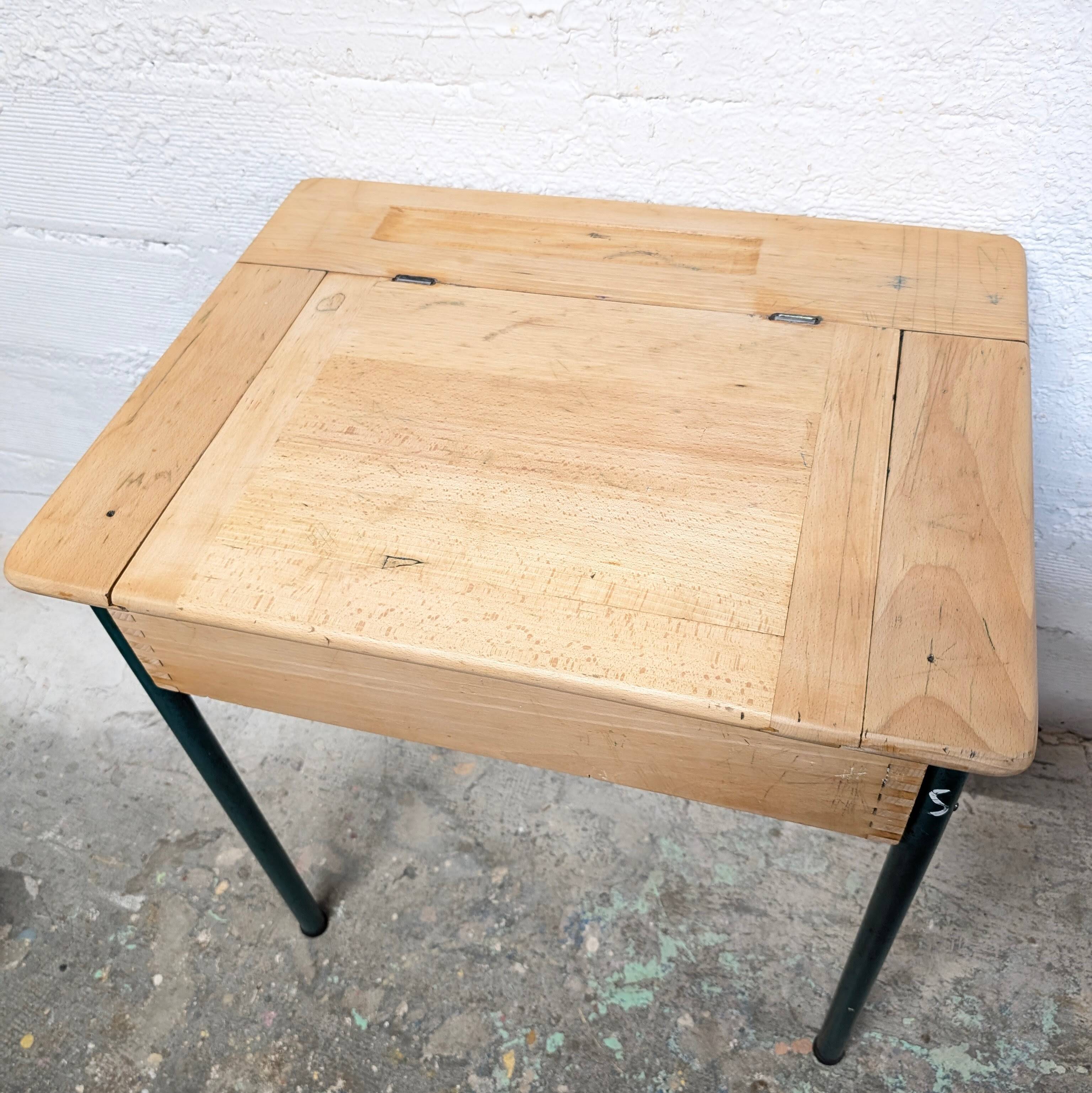School desk with chest