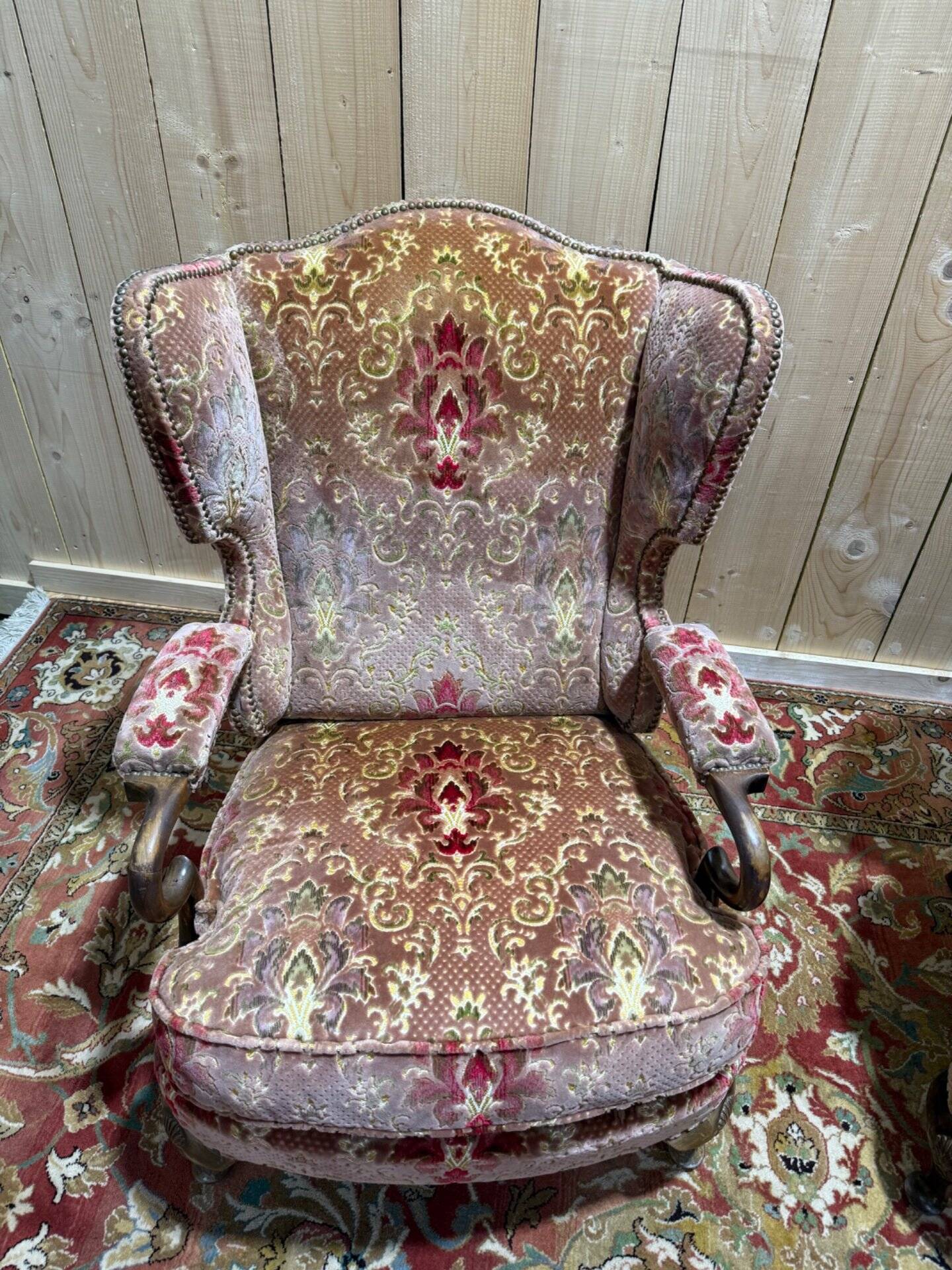 Paire de fauteuils - bergères à oreilles Anglais