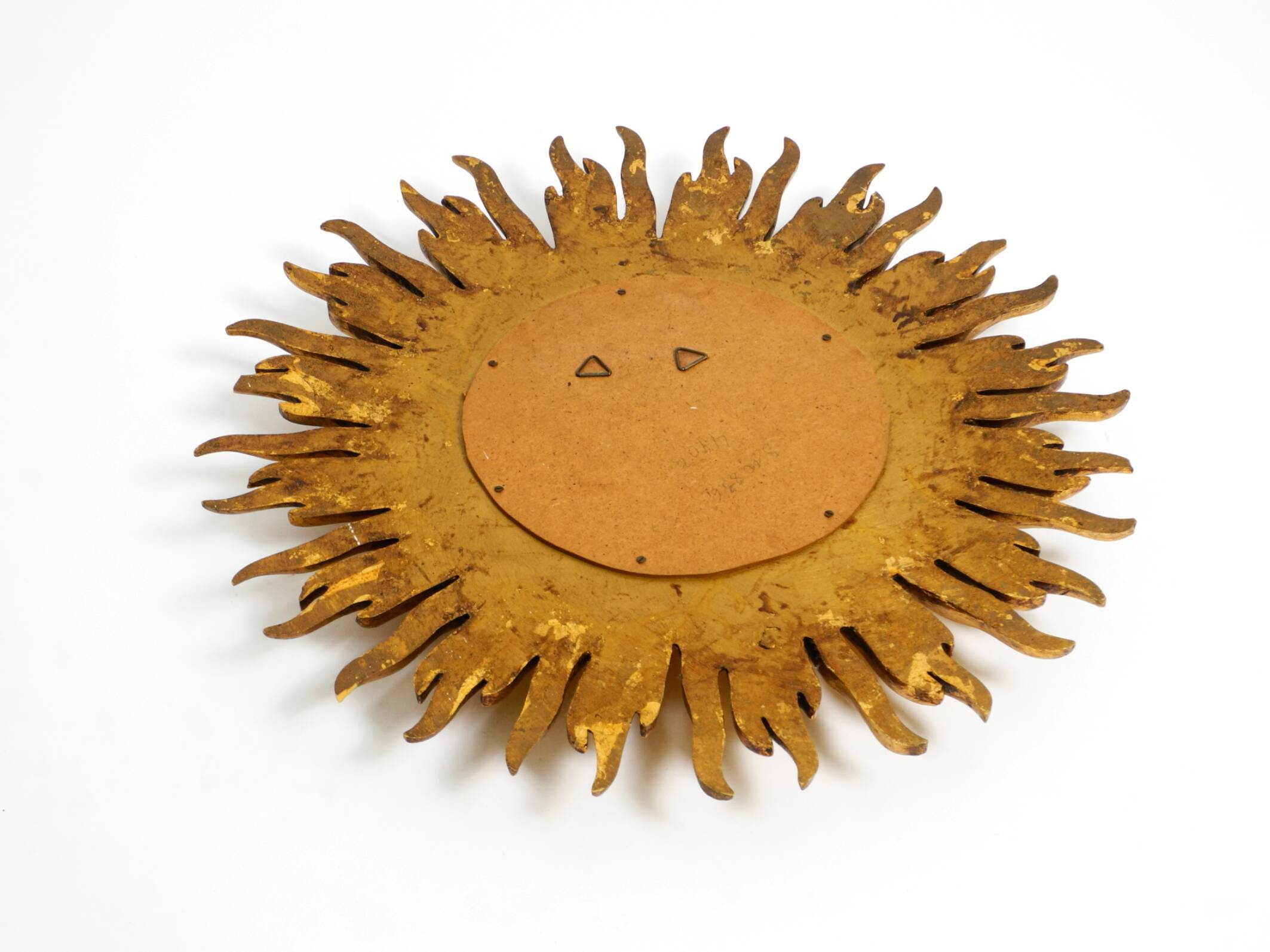 Mid Century Sunburst Kovex wall mirror made of wood and resin - gold plated