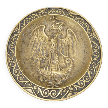 Bronze catchall with the inscription bronze under the base.