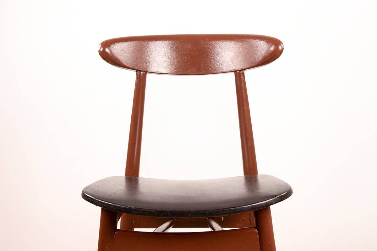 Set of 6 Thonet dining chairs, in brown lacquered wood and black leatherette, 1960.