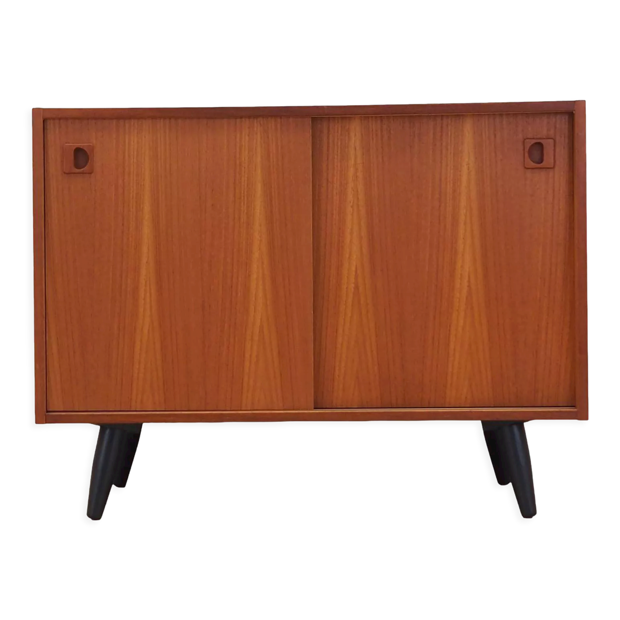 Buffet en teck, design danois, années 1970, production Danemark