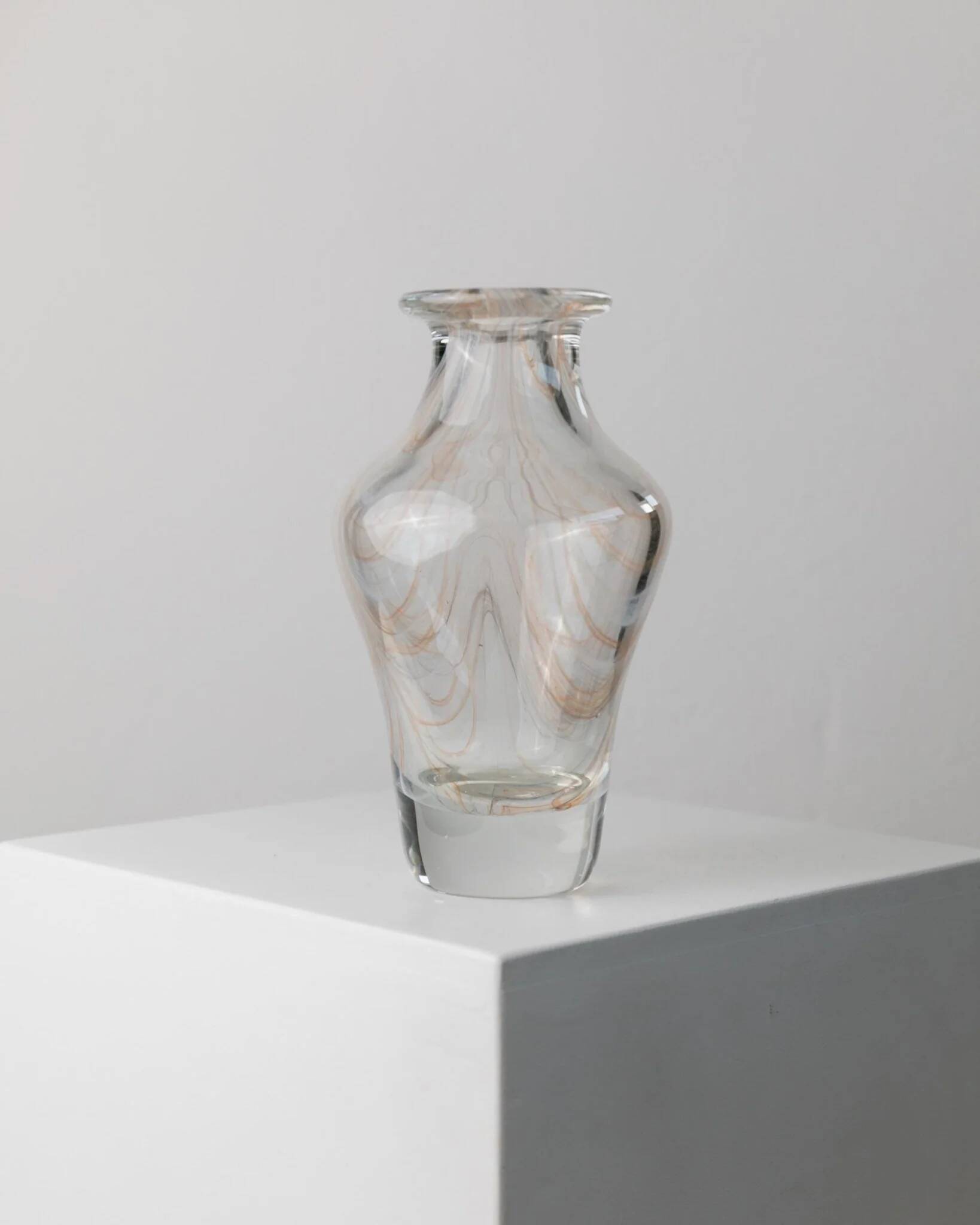 Vintage Murano glass vase - subtly swirled transparent glass - Italy 1970s - table decoration, gift idea
