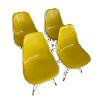 4 chaises jaune citron Eames pied Eiffel base herman Miller