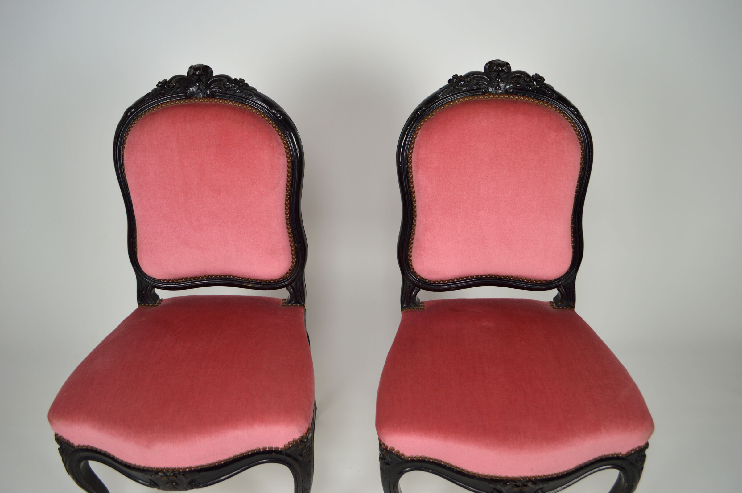 Napoleon III chairs in blackened wood and pink velvet, France, circa 1870