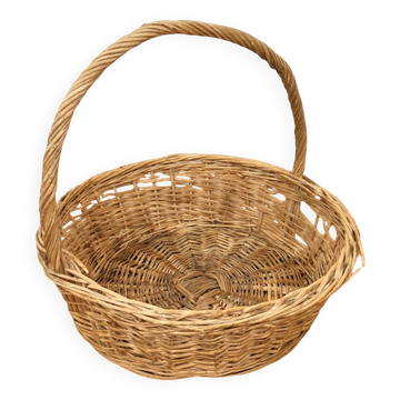 Corbeille de présentation en osier naturel