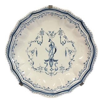 Decorative plate earthenware of Moustiers décor a la berain