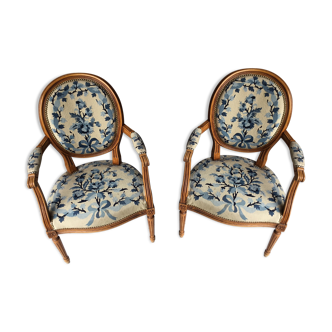 Paire de fauteuils Louis XVI