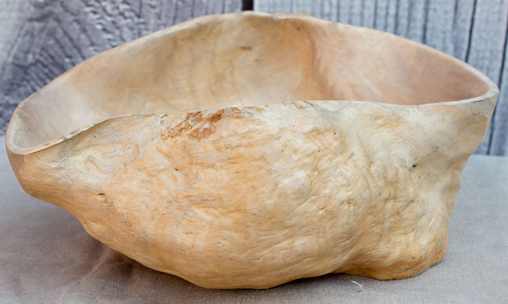 Old wooden bowl suede Lapland