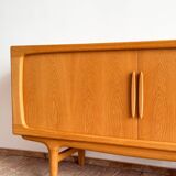 Buffet scandinave Johannes Andersen modèle 240 en chêne, Danemark