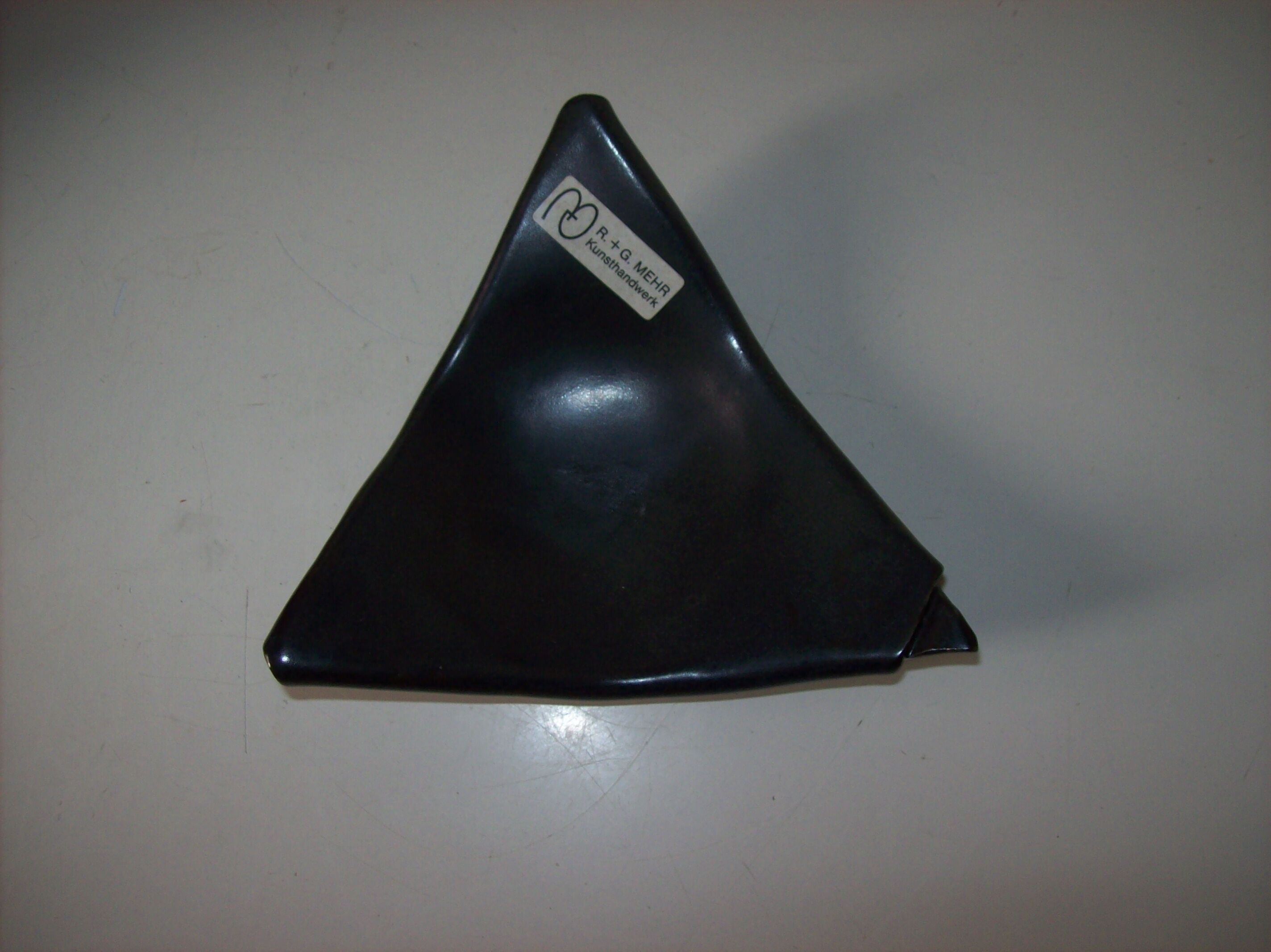 Vacuum Scandinavian ceramic pocket