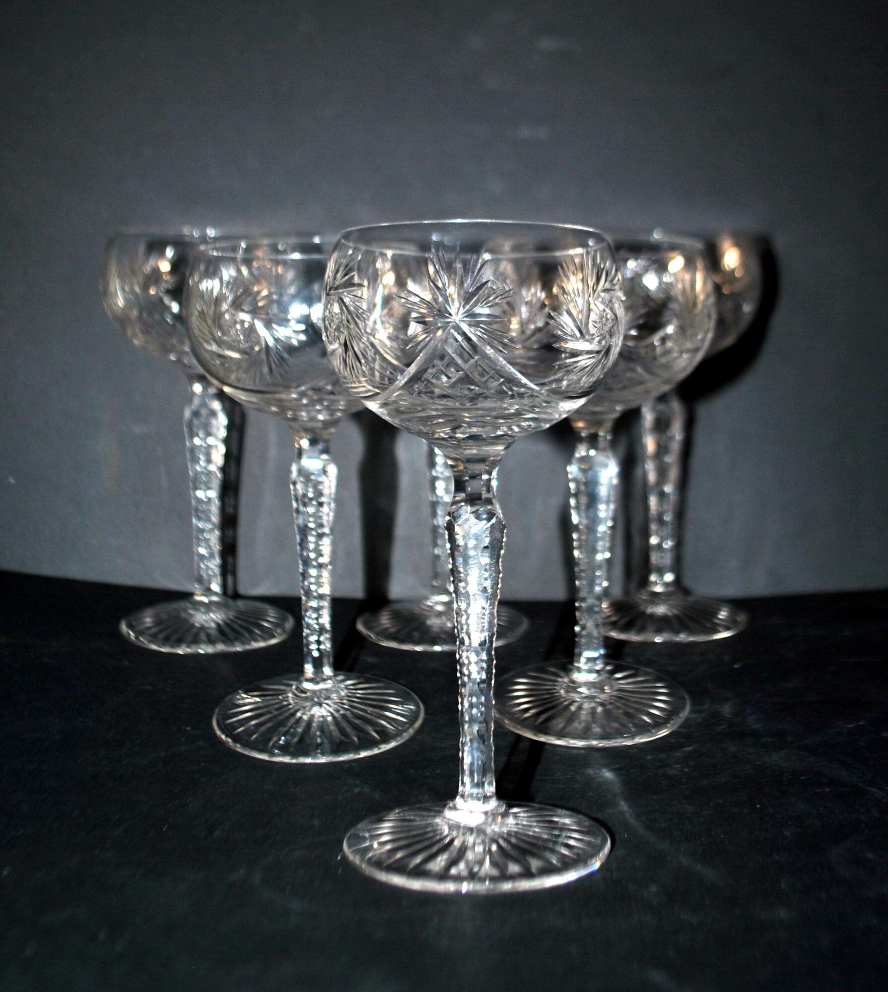 SAINT-LOUIS Balloon Wine Glass ROEMER in cut crystal star 1930 H15.3cm