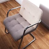 Storm armchair, Airborne