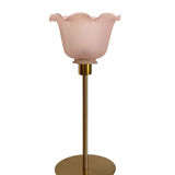 Lampe à poser avec globe en verre strié rose poudré