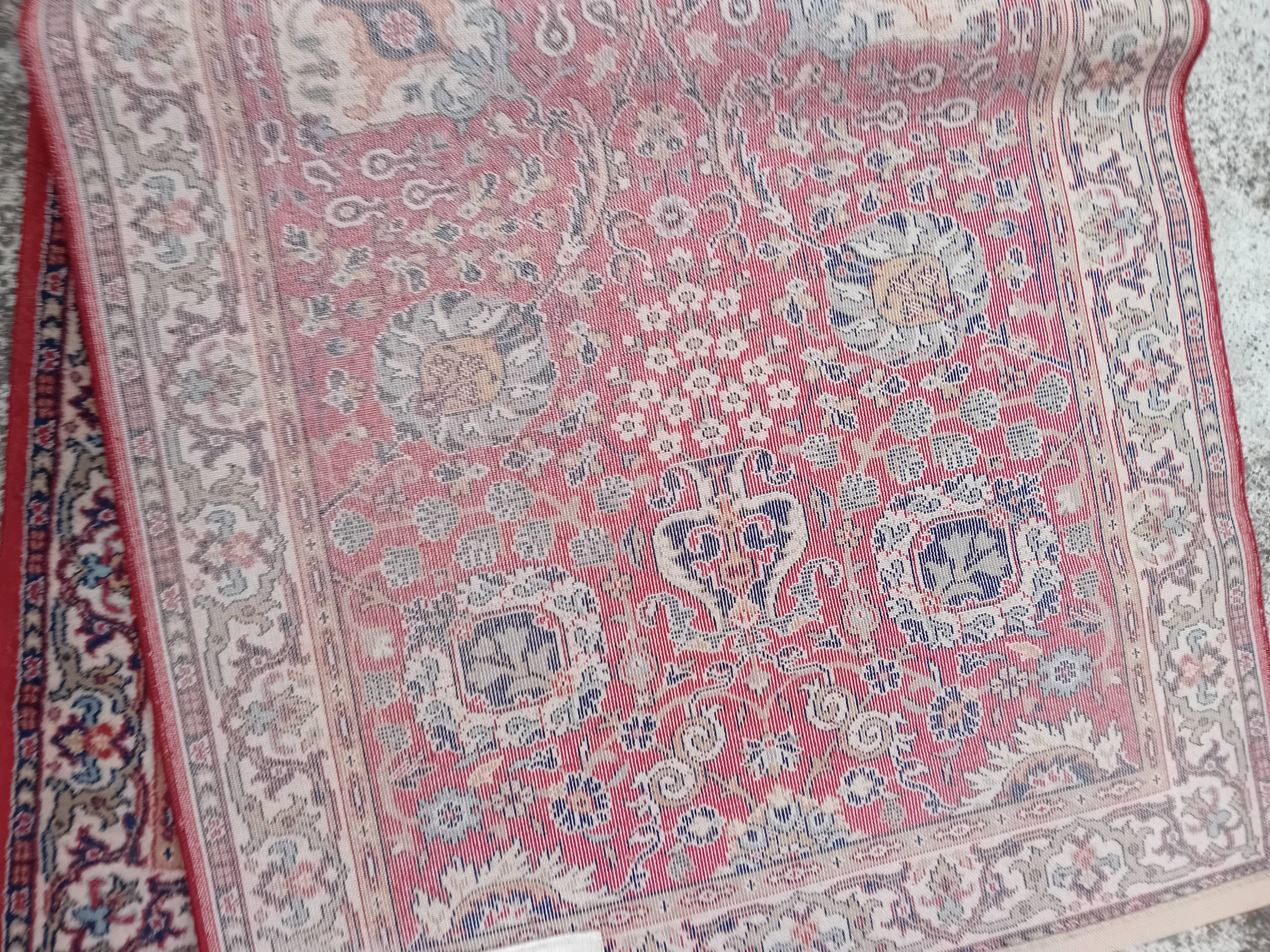 Pure virgin wool rug