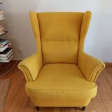 Yellow-eared armchair and its footrest