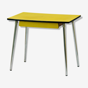 Formica yellow table