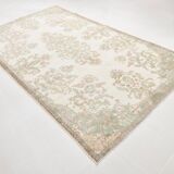 6x11 Beige & Cream Oriental Floral Pattern Vintage Rug, 189x329Cm