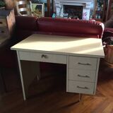 Formica desk