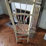 Chaise d'allaitement ancienne