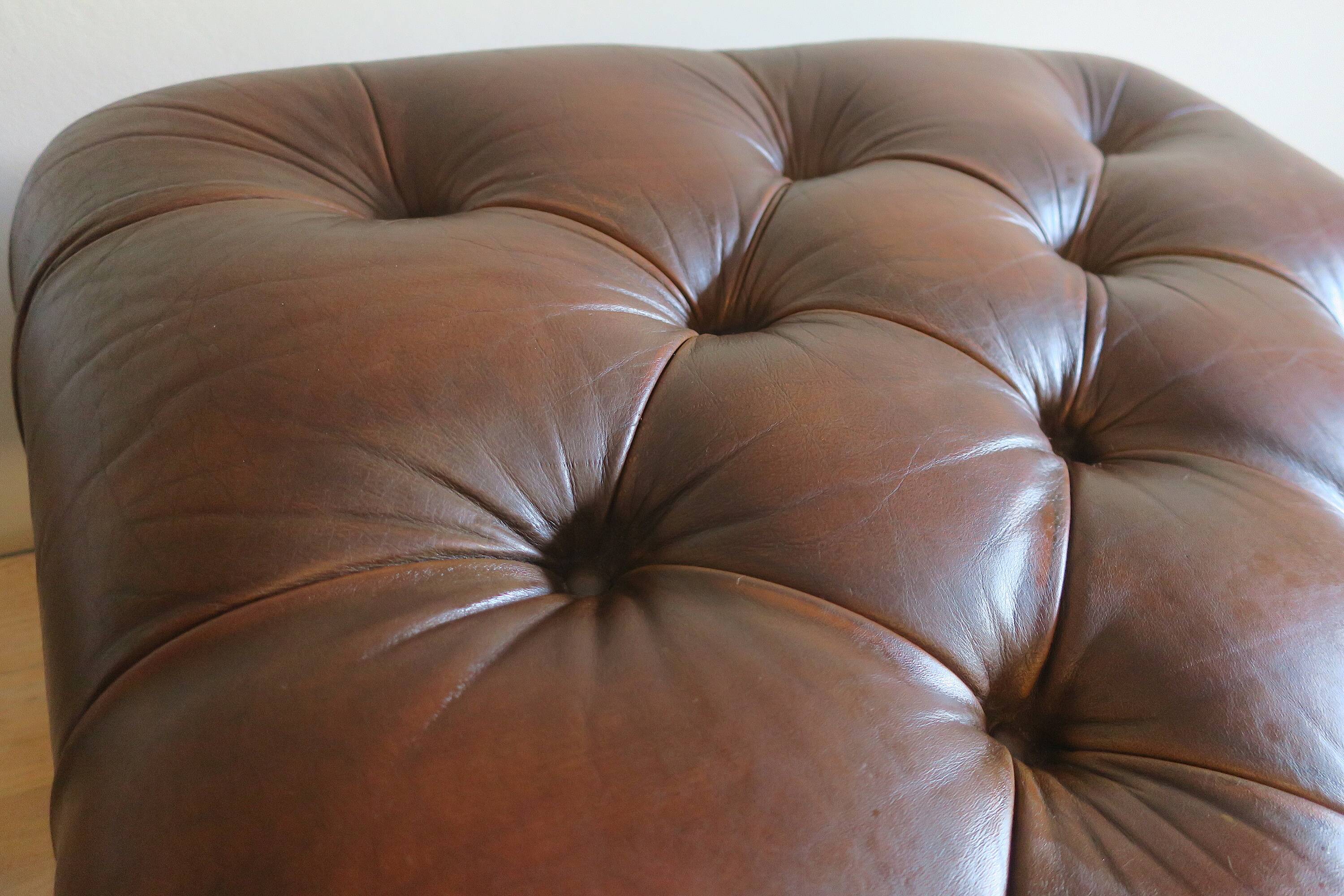 Chesterfield brown tufted leather pouffe ottoman