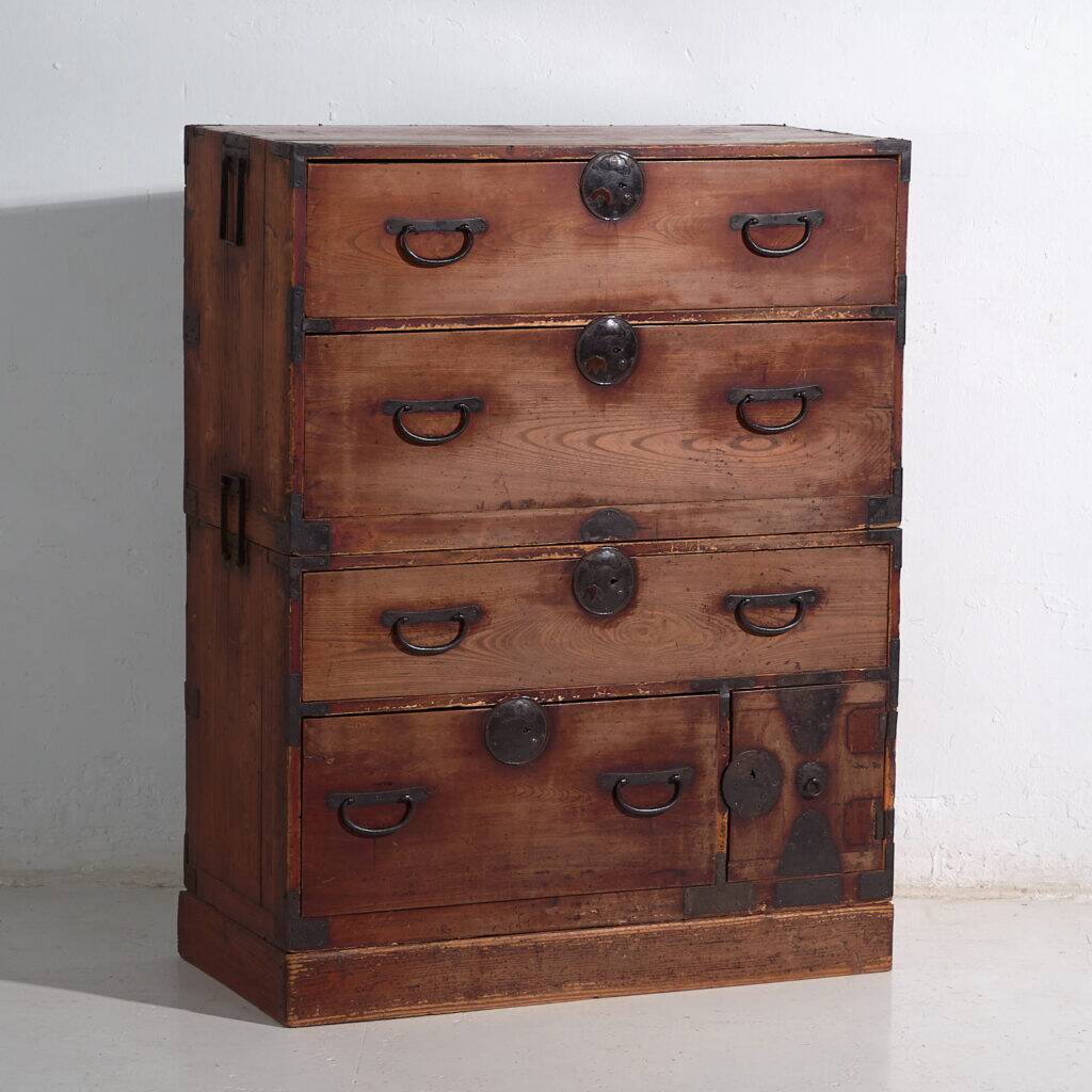 Antique Japanese tansu – Meiji/Taishō period (c.1868-1926) #100
