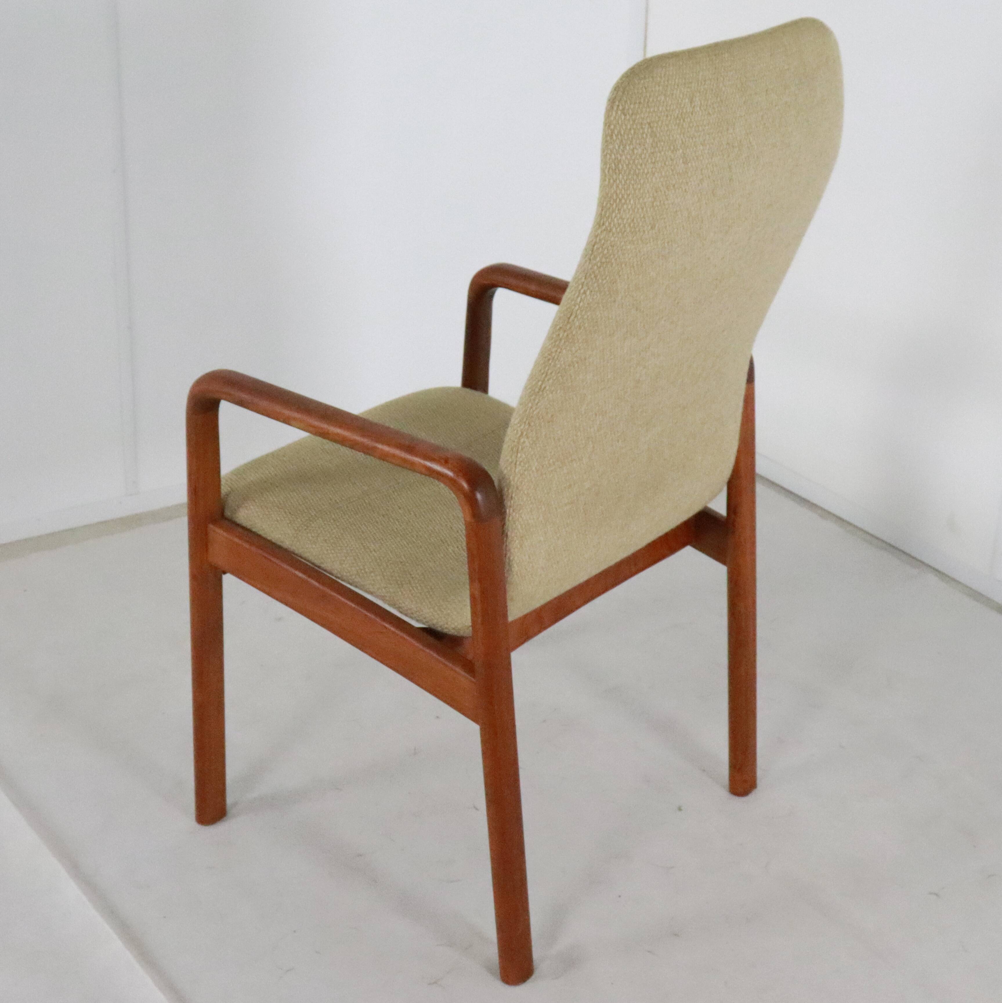 Dyrlund armchair 'Stukbaer'