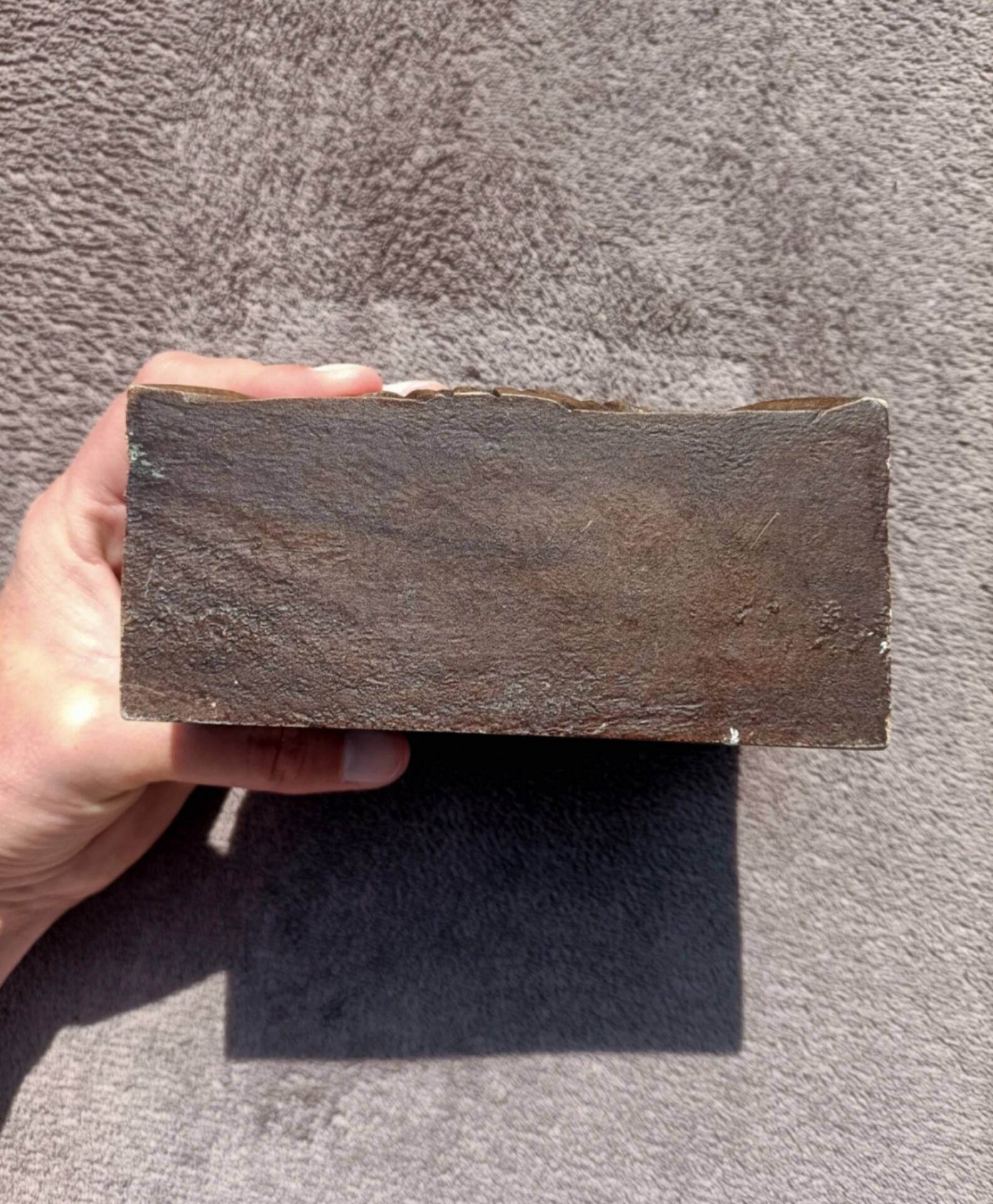 Bas relief bois sculpté