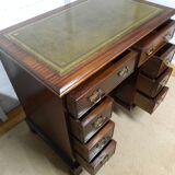 Mahogany Knee Hole Desk