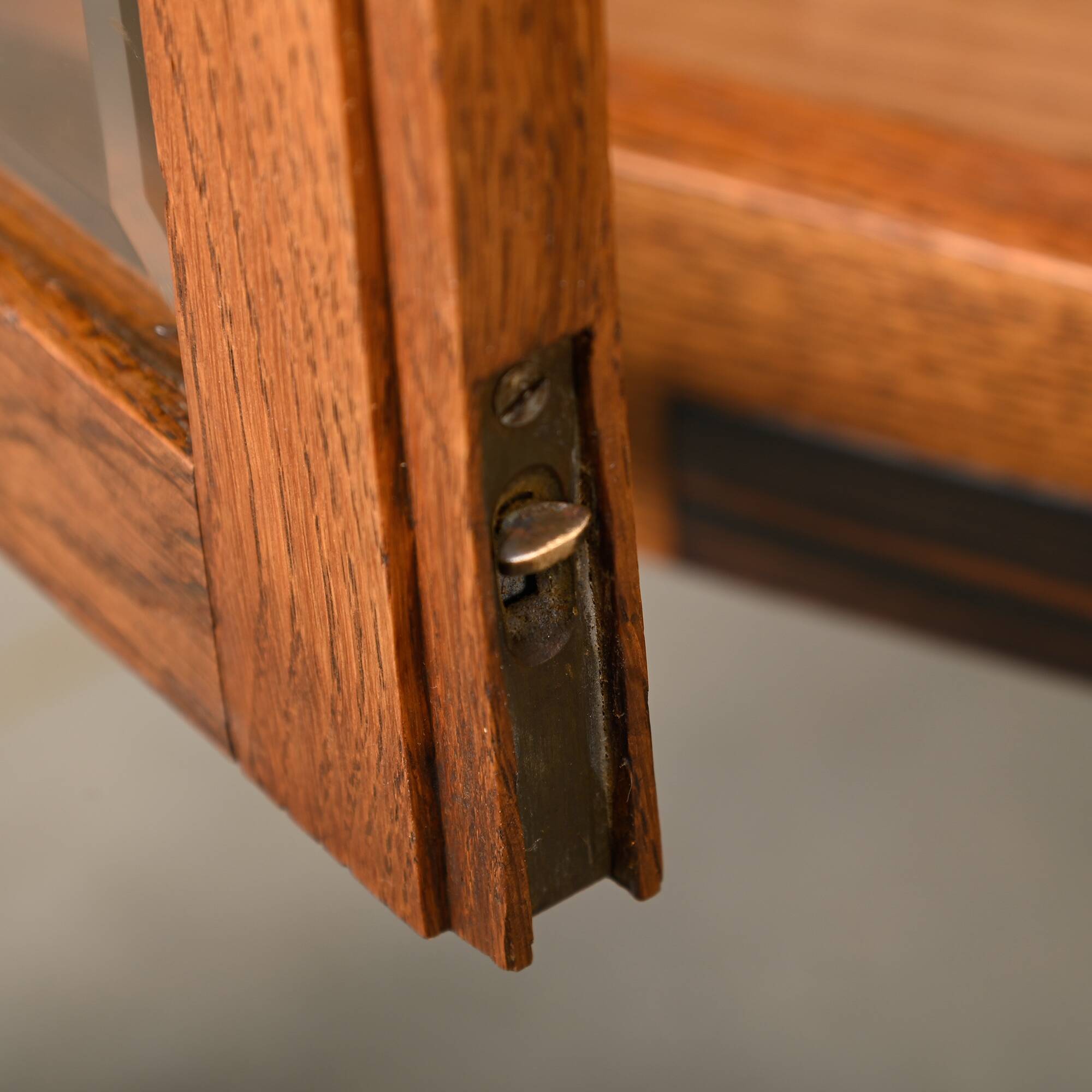 Art Deco Amsterdam School Tea or Display Cabinet in solid oak, Netherlands