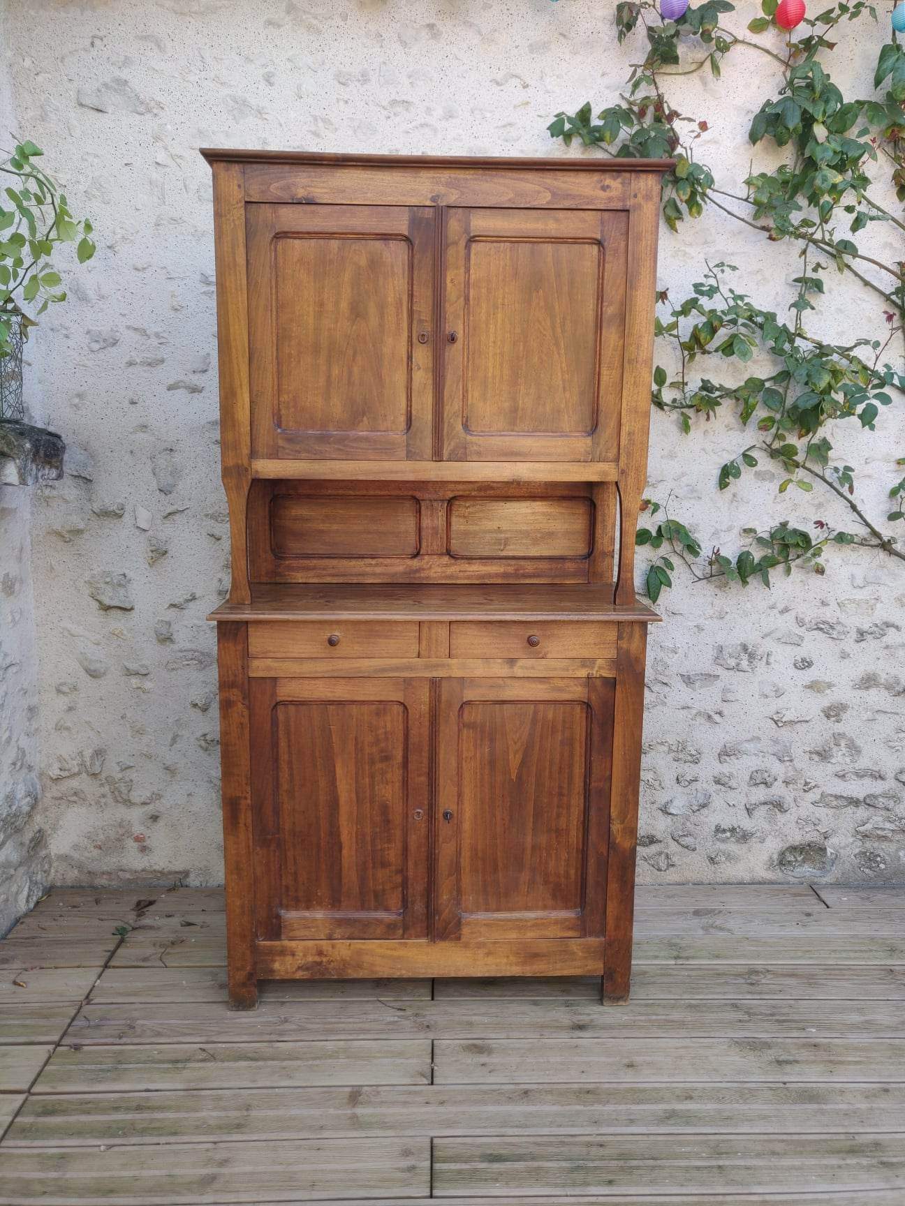 Old parisian vaissier