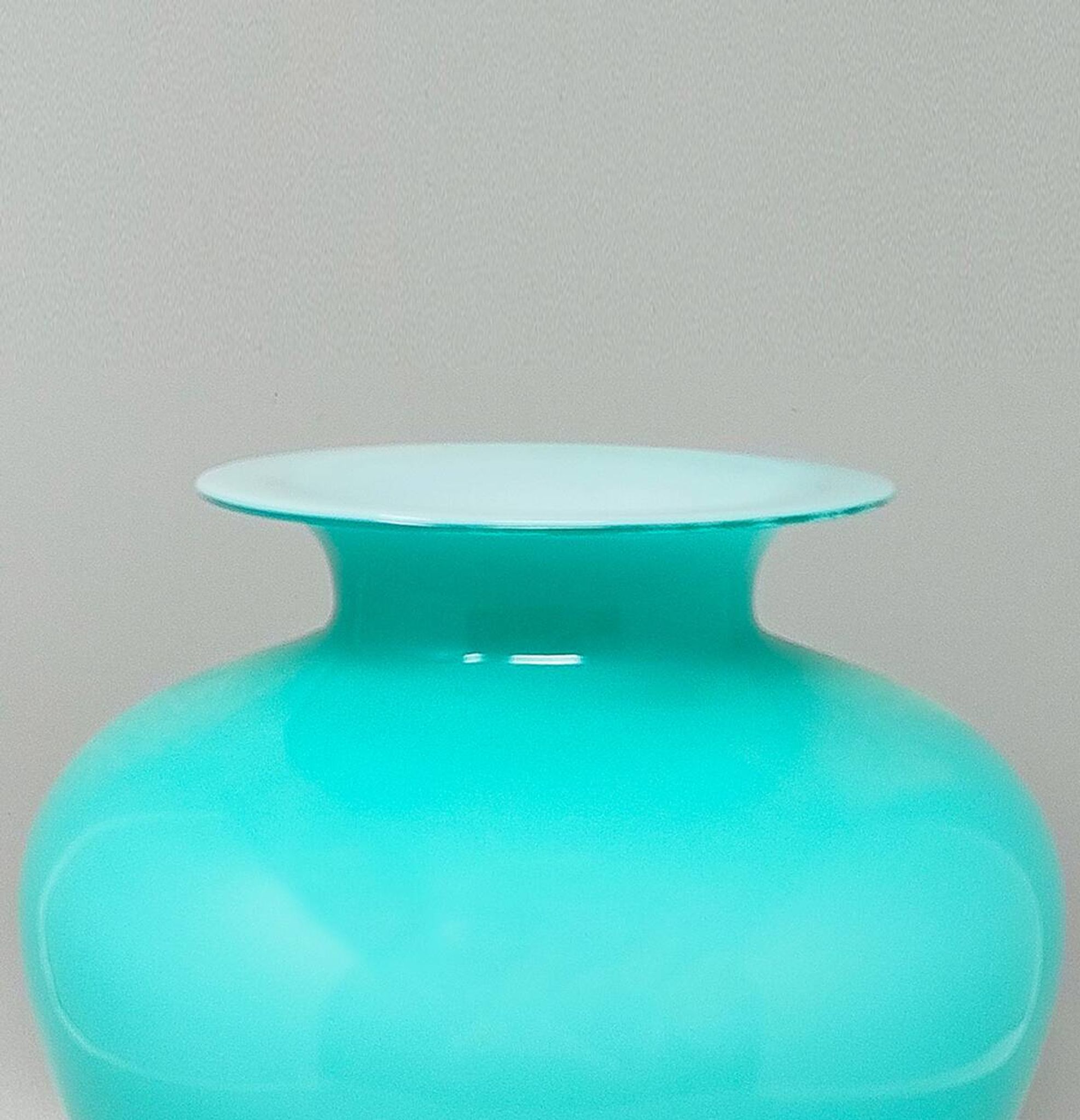 1970s Exquisite Murano Glass Aquamarine Vase by Ca' dei Vetrai