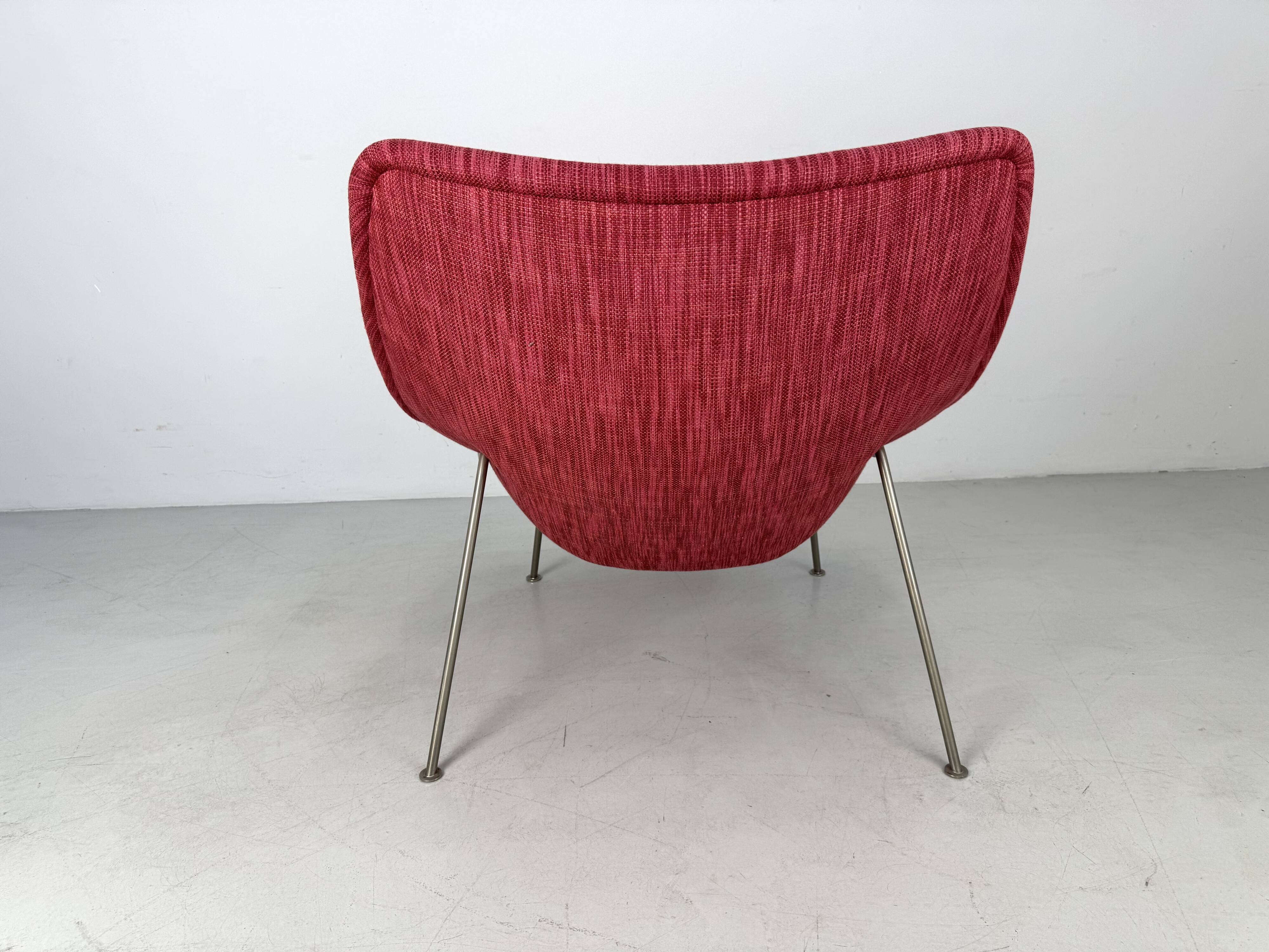 Artifor chair big "Oyster " by Pierre Paulin