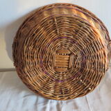 Round wicker basket