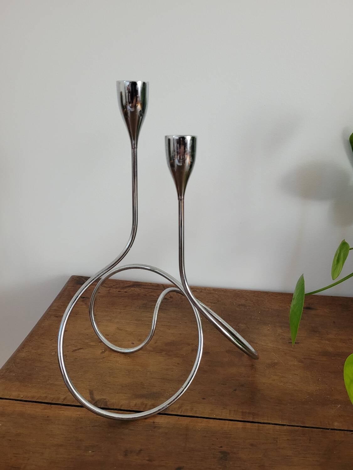 Black Blum 2-light candle holder