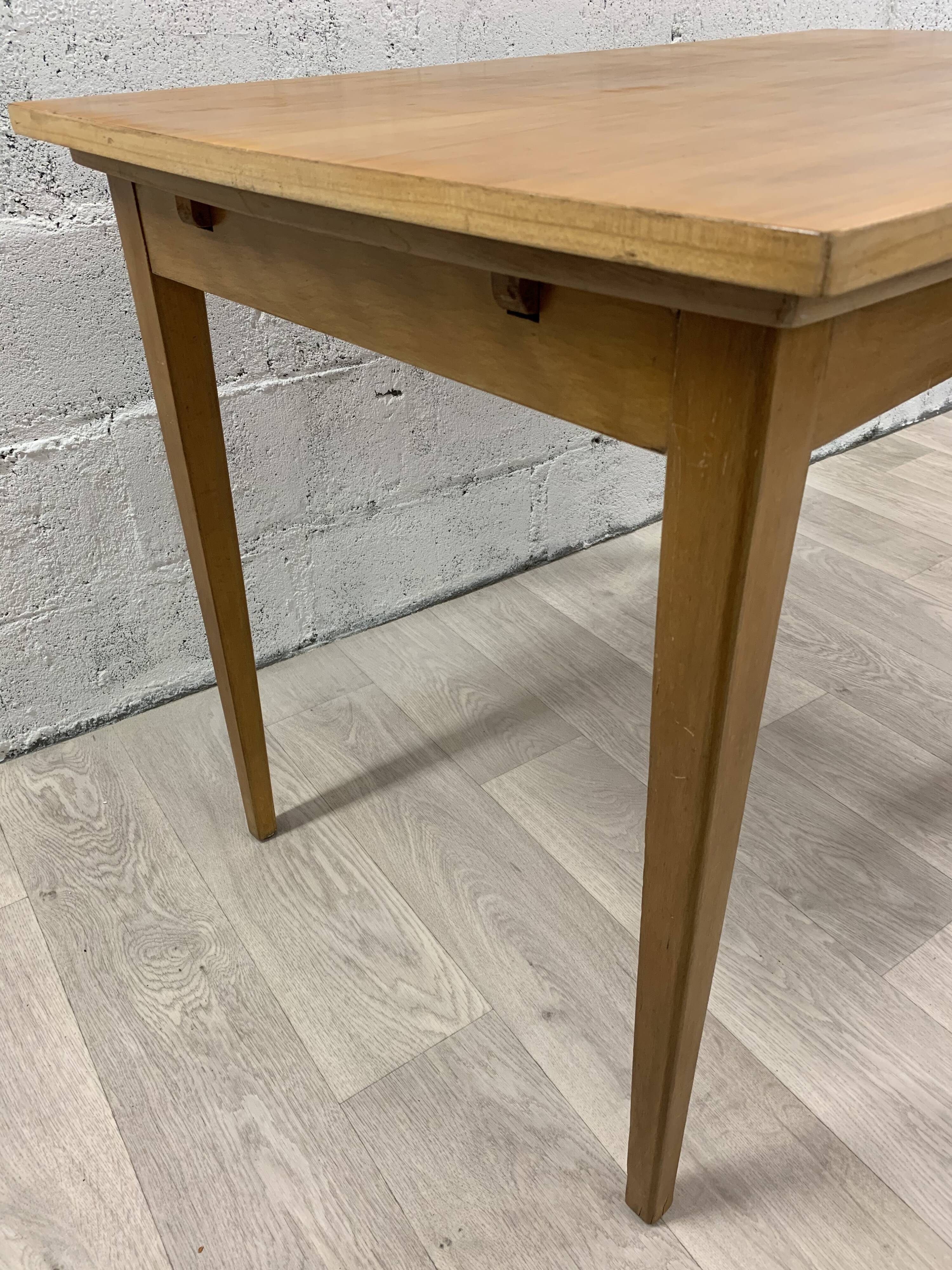 Light-wood dining table by L'bke