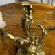 Chandelier à deux bras, type rocaille, en bronze 